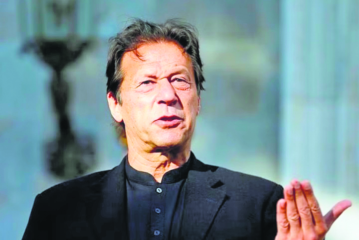 Imran Khan alleges conspiracy: ‘Umpire’s no-ball,’ ‘London plan’ behind bat snub