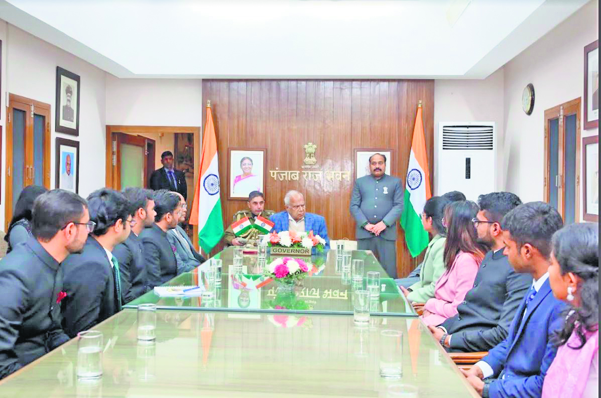 Governor interacts with IAS probationers for national welfare