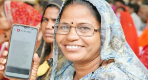 Smartphone distribution scheme put on hold by BJP govt