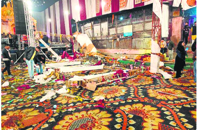 Mishap at Kalkaji Temple: One dead, 17 injured as ‘jagran’ stage collapses