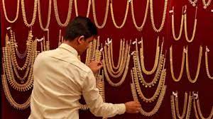 Jeweller booked for cheating Thane gold merchant of Rs 71.18 lakh