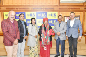 Rotary District President-elect  Dr Rakhi Gupta honoured in Jaipur