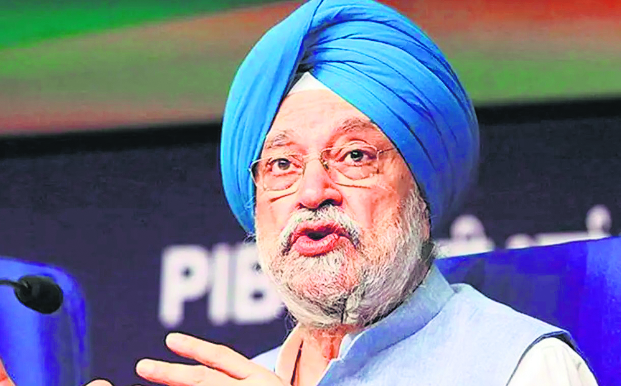 Hardeep Singh Puri questions Rahul on 1984 Sikh atrocities