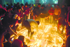 Joyous ‘Jai Shri Ram’ chants in Ayodhya echoes in Srinagar, special puja held at Shankaracharya Temple