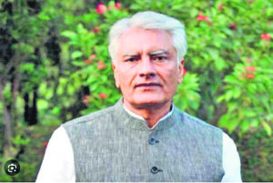 BJP’s Sunil Jakhar urges Governor for probe against Punjab govt minister