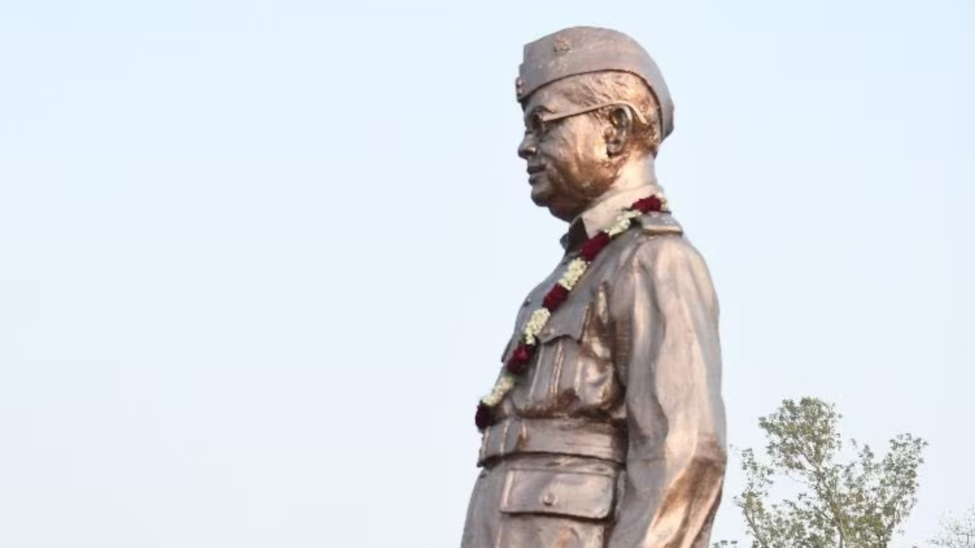 Prime Minister Modi pays tribute to Subhas Chandra Bose on occasion Parakram Diwas