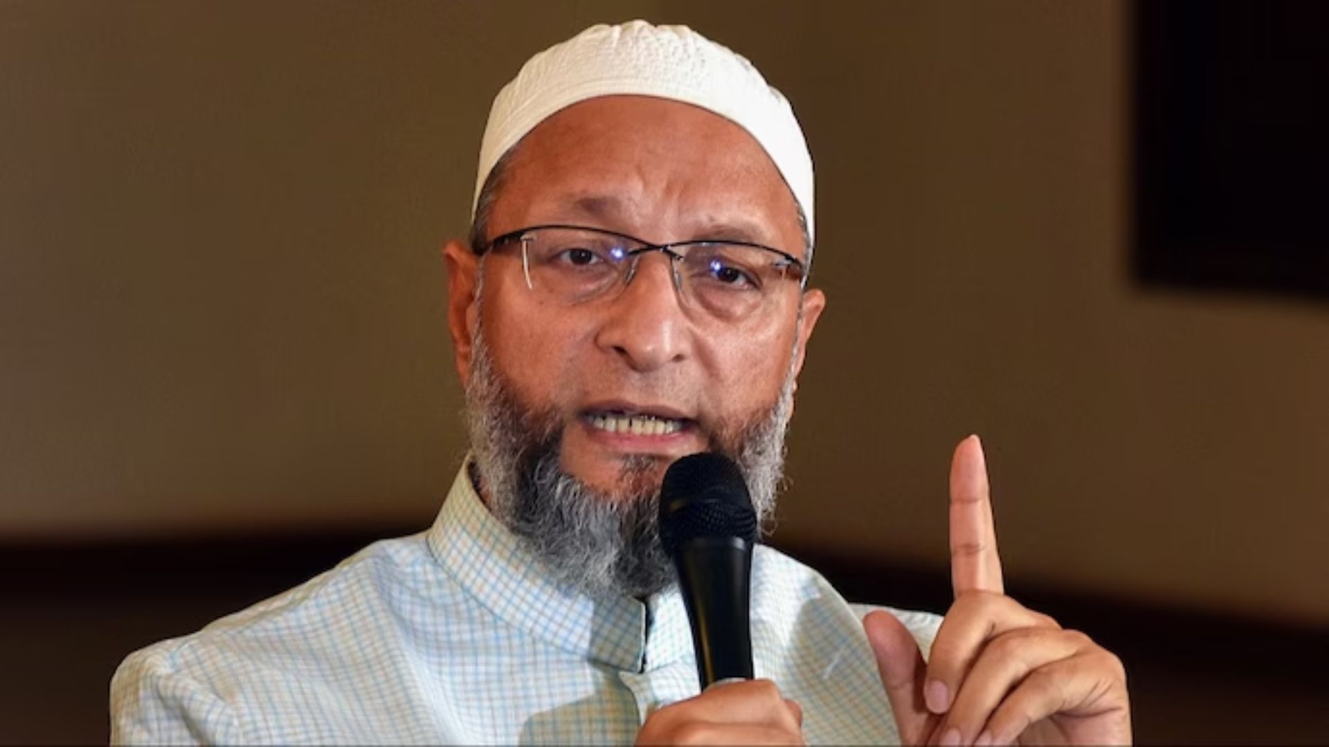 Congress distances itself from Asaduddin Owaisi’s ‘Masjid’ remark