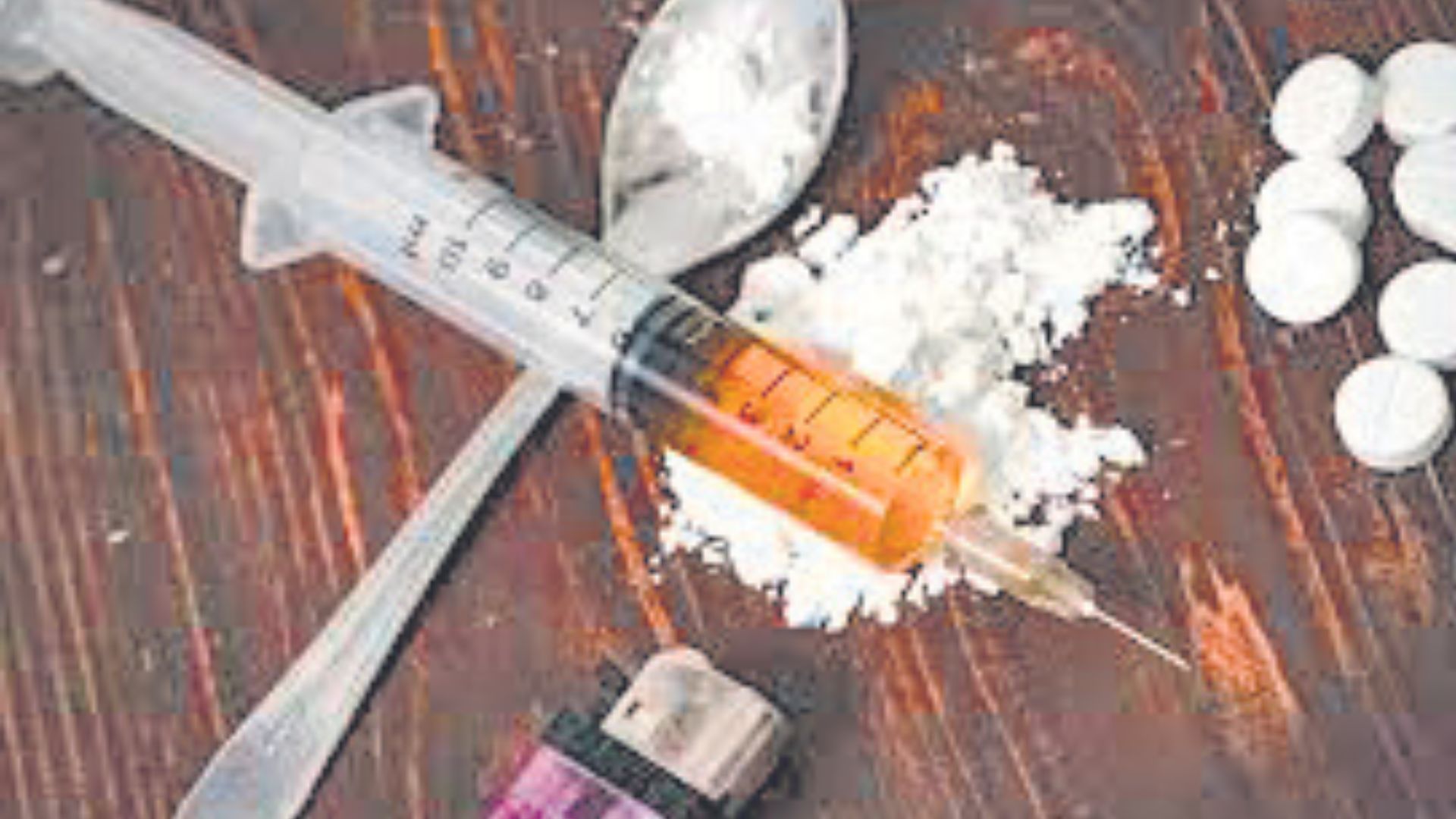 Heroin supplier and accomplice, father-son duo, apprehended by Fatehpur police