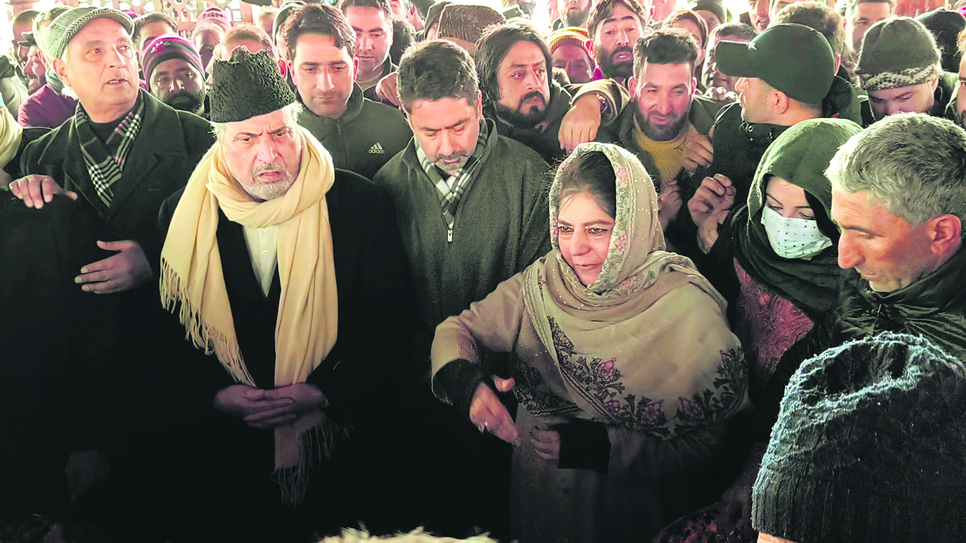 Senior leaders Muzaffar Beigh and Safina Beigh rejoin PDP on Mufti Syed’s death anniversary