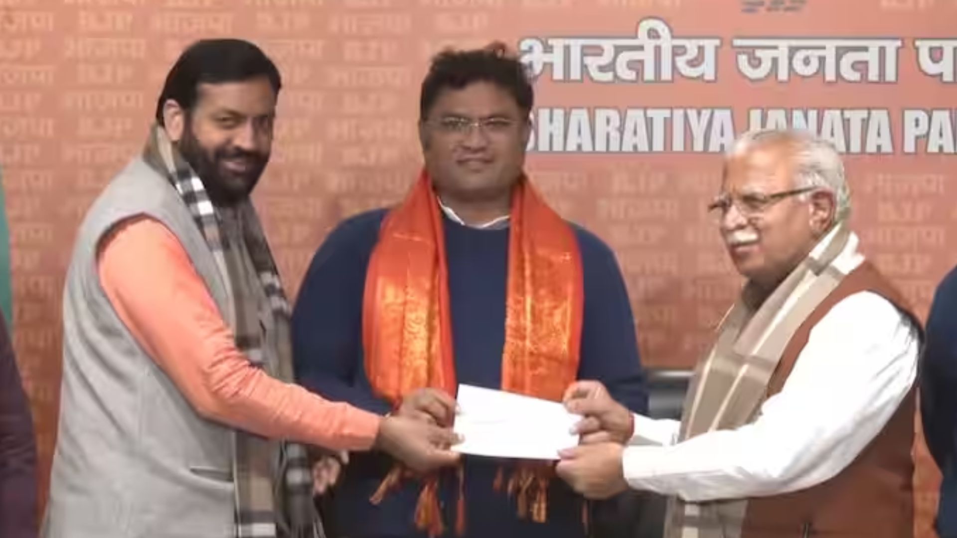 Former AAP Leader Ashok Tanwar Joins BJP in Delhi