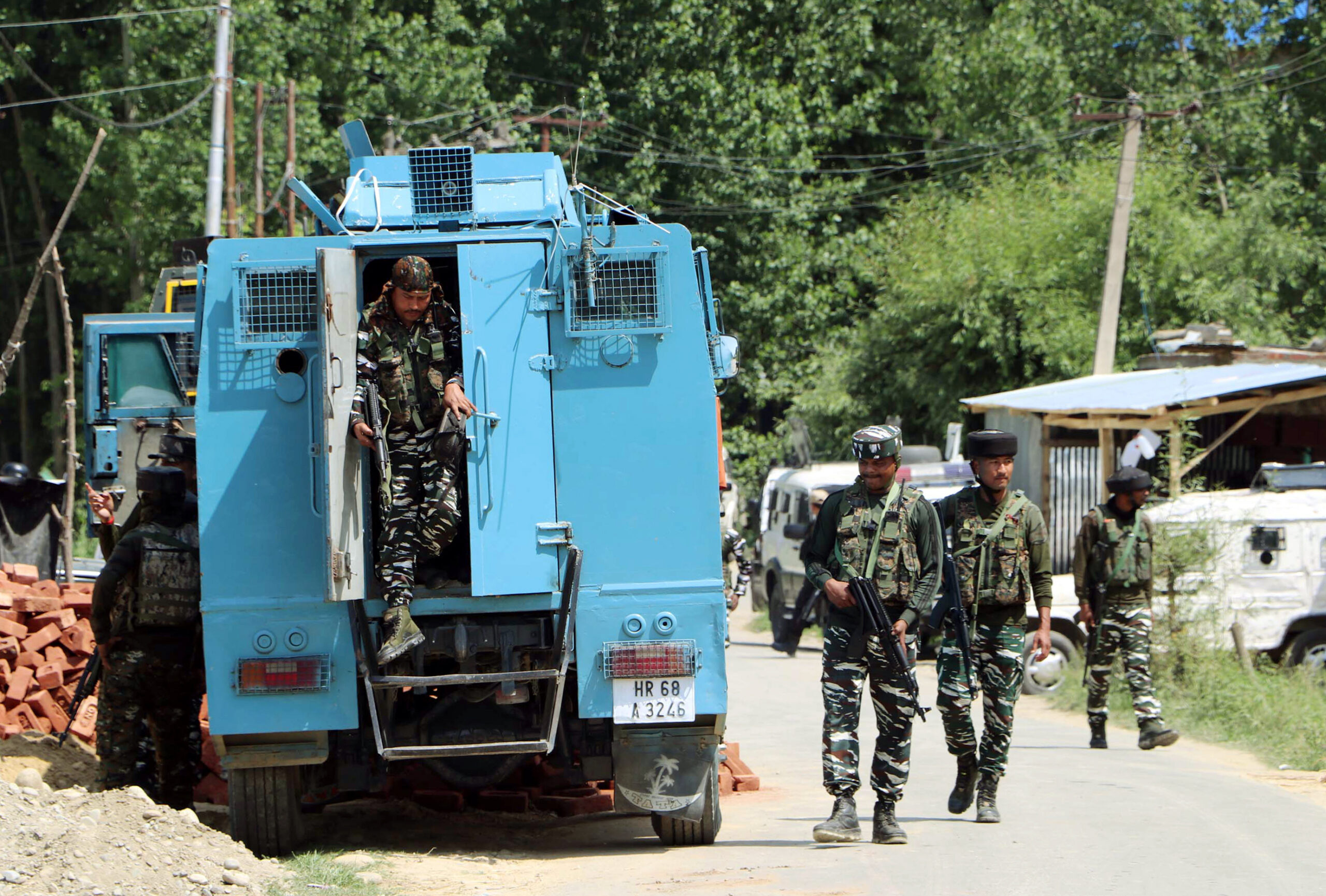 Wanted LeT terrorist killed in Shopian encounter