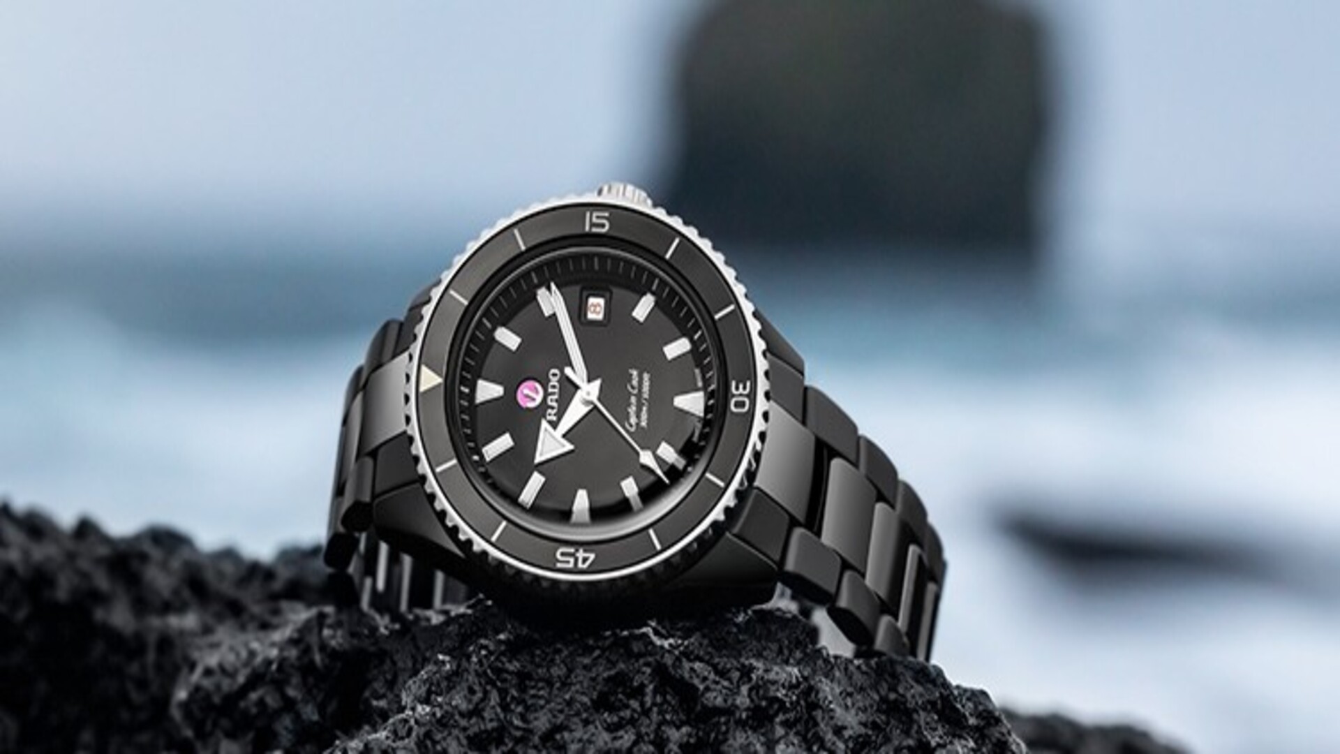 Rado celebrates 40 years of success with the launch of the new Anatom