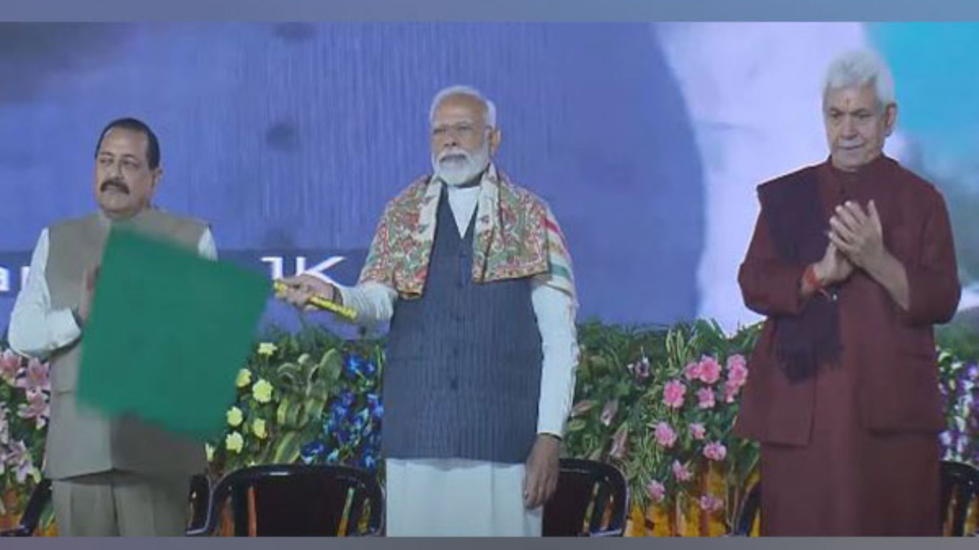 PM Modi inaugurates various development projects in Jammu