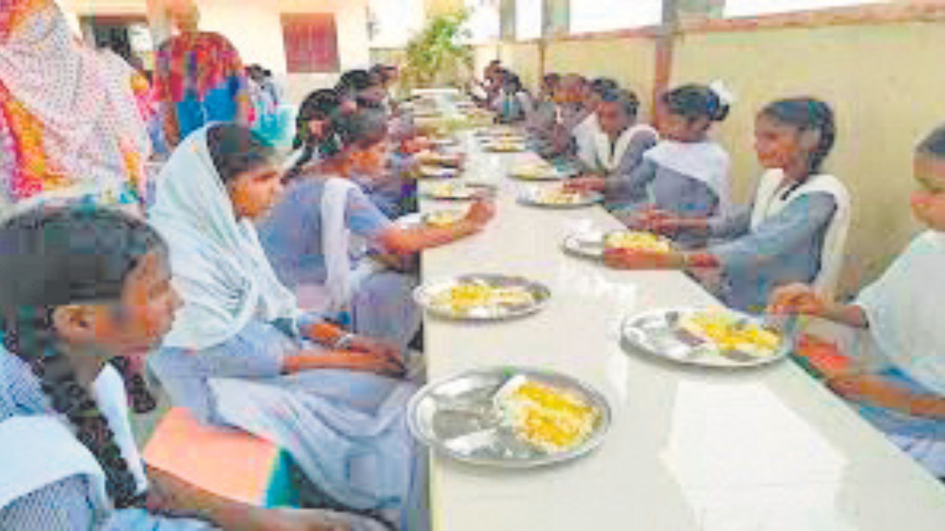 Govt doubles midday meal cooks’ pay to Rs 7,000 for nutrition and livelihoods