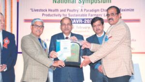 Dr. L. C. Ranga bestowed with ‘Distinguished Veterinarian Award-2024′