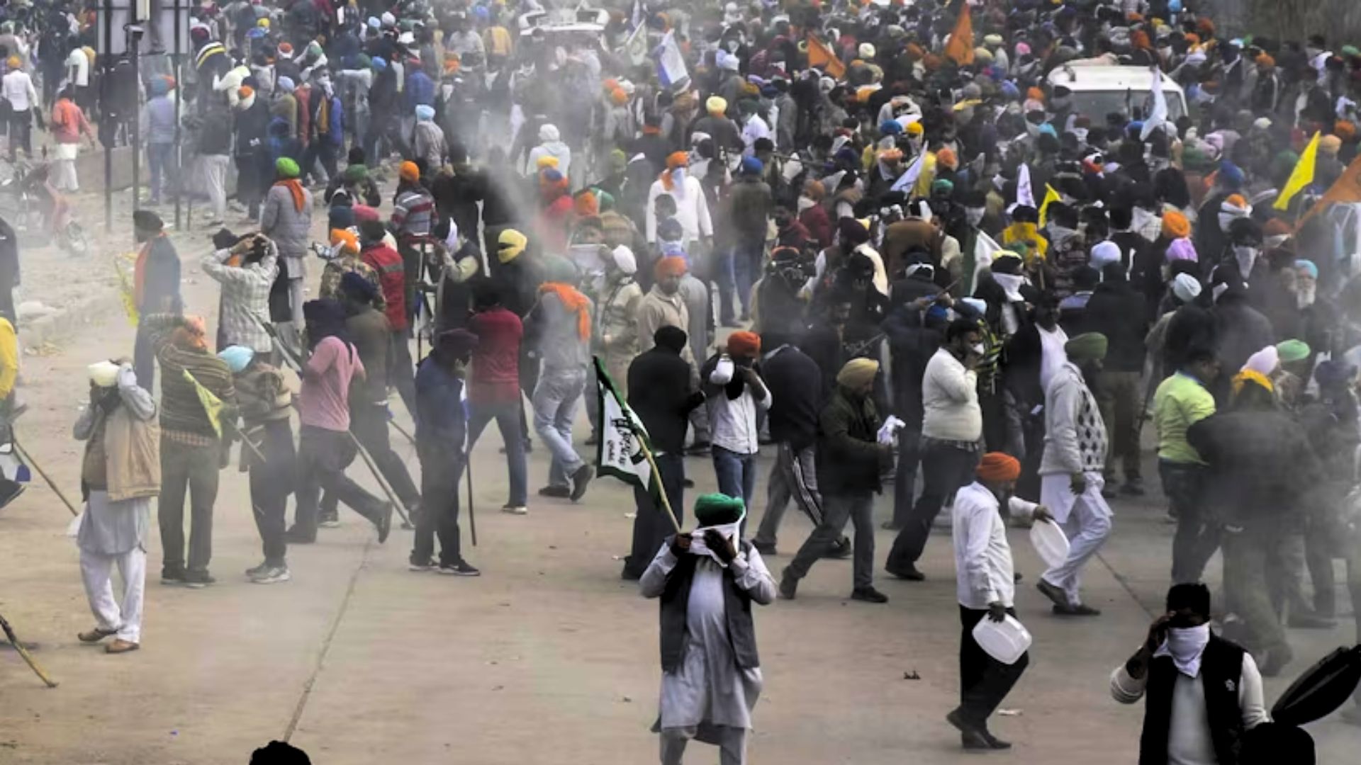 Police fire tear gas at farmers gathered at Punjab-Haryana Shambhu border to resume ‘Dilli Chalo’ protest