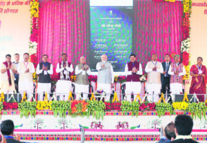 PM Modi unveils projects worth Rs 7500 cr in Jhabua