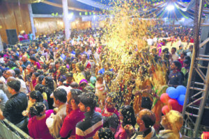 Experience vibrant Holi celebrations at ISKCON Dwarka, Delhi!