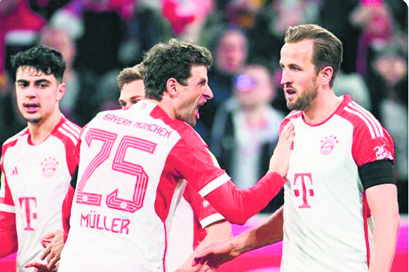 Defiant Bayern Munich on ropes, vows to fight for Bundesliga crown