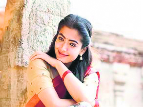 Rashmika Mandanna shoots Pushpa 2 at sacred Yaganti Temple