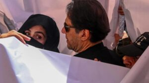 ‘No evidence’ of Bushra Bibi being poisoned: medical report