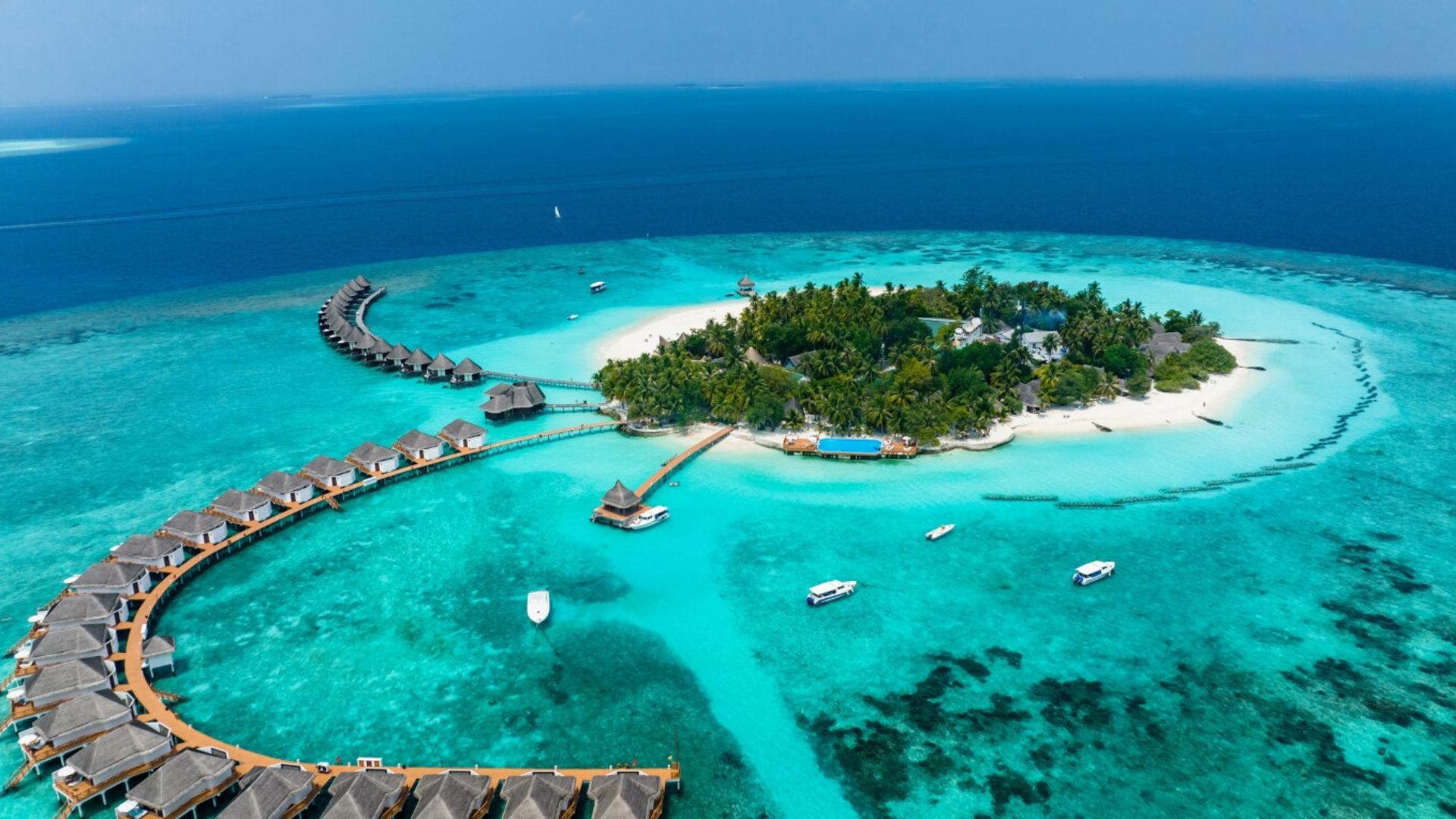 Israeli Embassy Encourages Citizens to Visit Indian Beaches Following Maldives Entry Ban