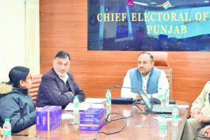 Punjab CEO holds meeting with political parties