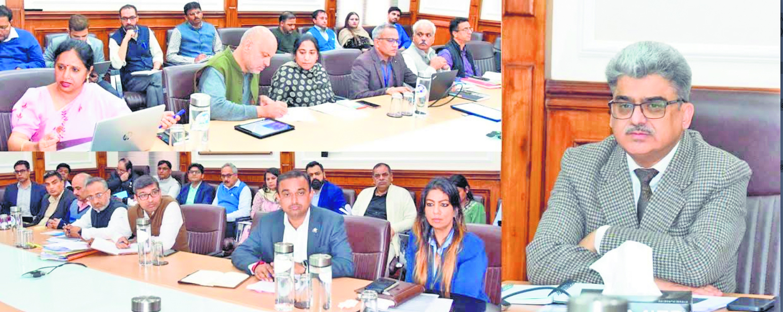 Chief Secretary chairs meeting to review Housing Department’s development projects