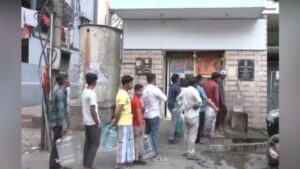 Bengaluru Residents continue to struggle with drinking water shortage amid drought crisis