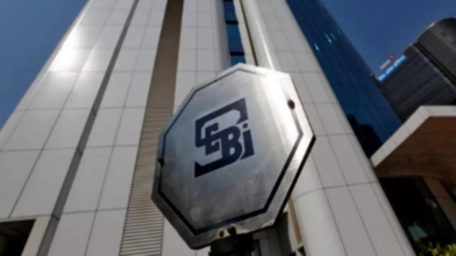 SEBI eases rules for FPIs to raise money via IPOs