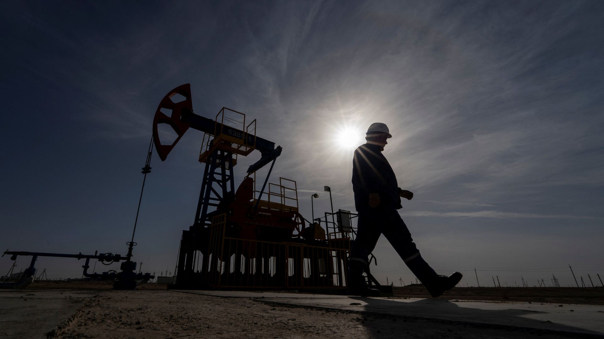 Oil prices hit 6-month high, igniting inflation fears and economic uncertainty worldwide