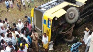 School bus overturns in Ranchi, several students injured