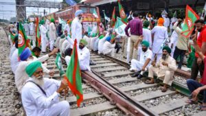 Rail roko protest by farmers on April nine