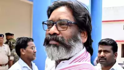 Supreme Court Disposes Hemant Soren’s Plea Regarding High Court Order Delay