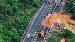 Death Toll in China’s Highway Collapse Climbs to 36