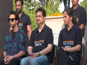 Saina Nehwal & Rajkumar Rao Encourage people for Voting Action at Viksit Bharat Run