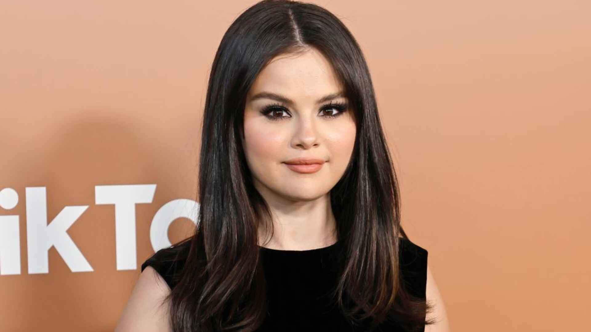 Selena Gomez Becomes A Billionaire At 32: What Is Her Net Worth?