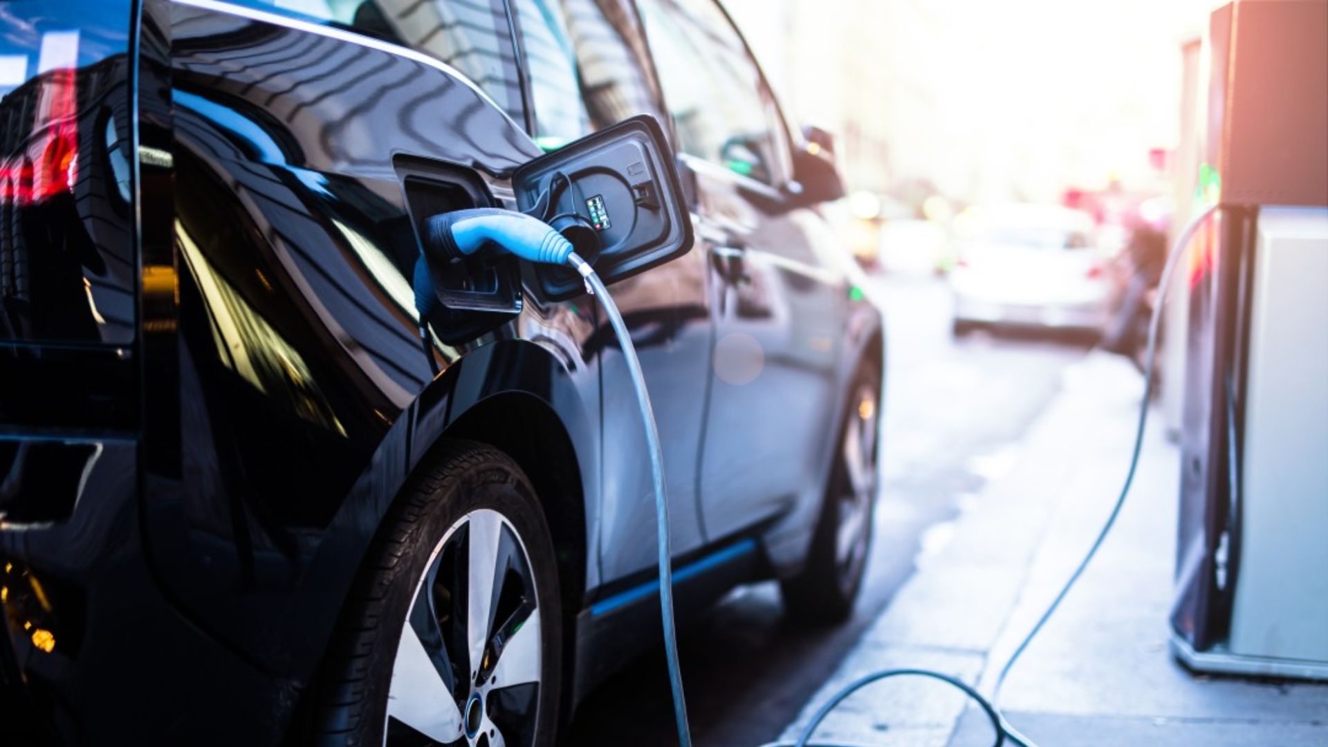 Empowering Your EV Journey: Strategies for Cost-Effective Long-Distance Travel