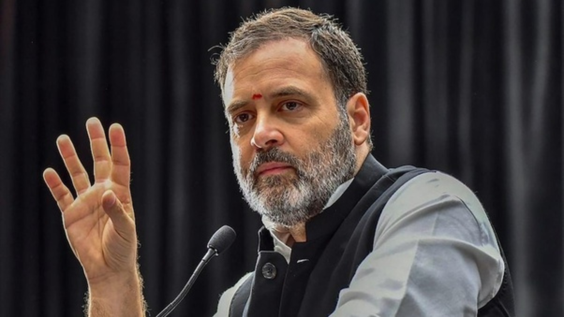 BJP Mocks Rahul Gandhi as ‘Last Emperor or Bahadur Shah Zafar’ Over Rae Bareli Decision