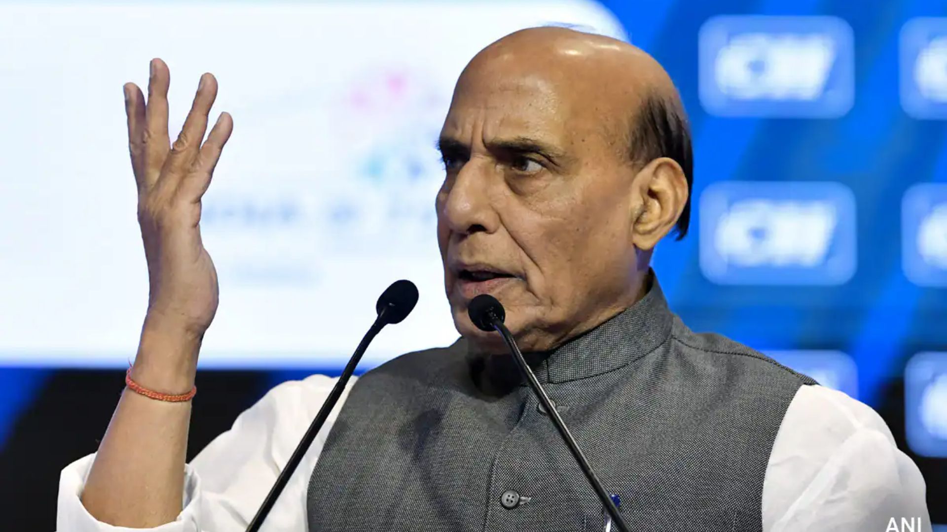 Rajnath Singh: “Indira Gandhi Imposed Emergency, Choked Democracy”