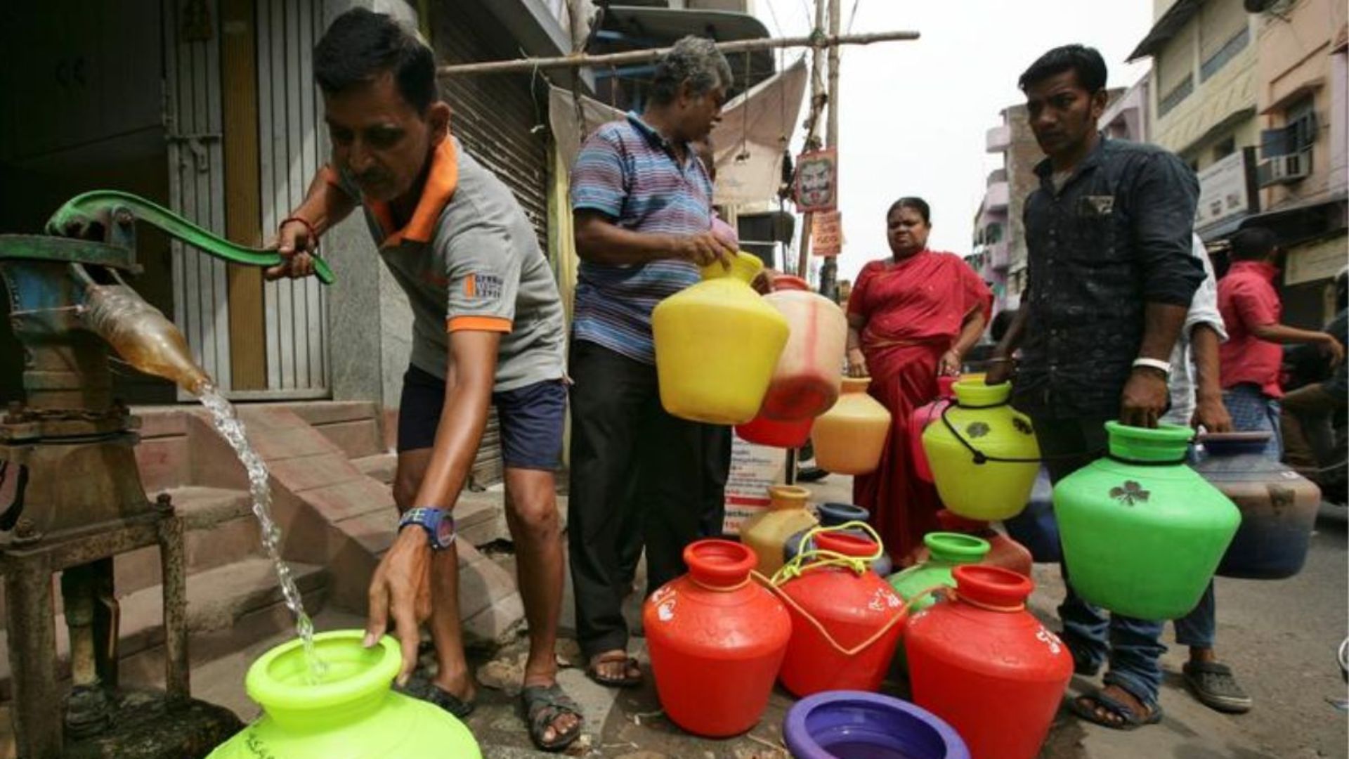 Water Shortage Crisis: Delhi Govt Implements ₹2,000 Fine For Water Wastage