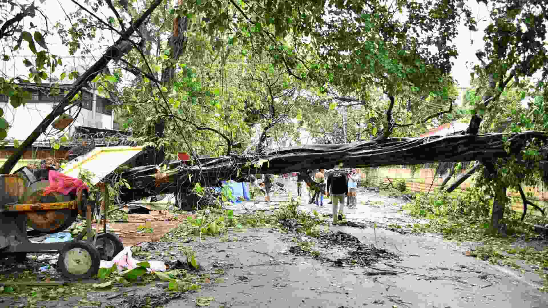 PM Modi Reviews Post-Cyclone Remal Situation in Northeastern States