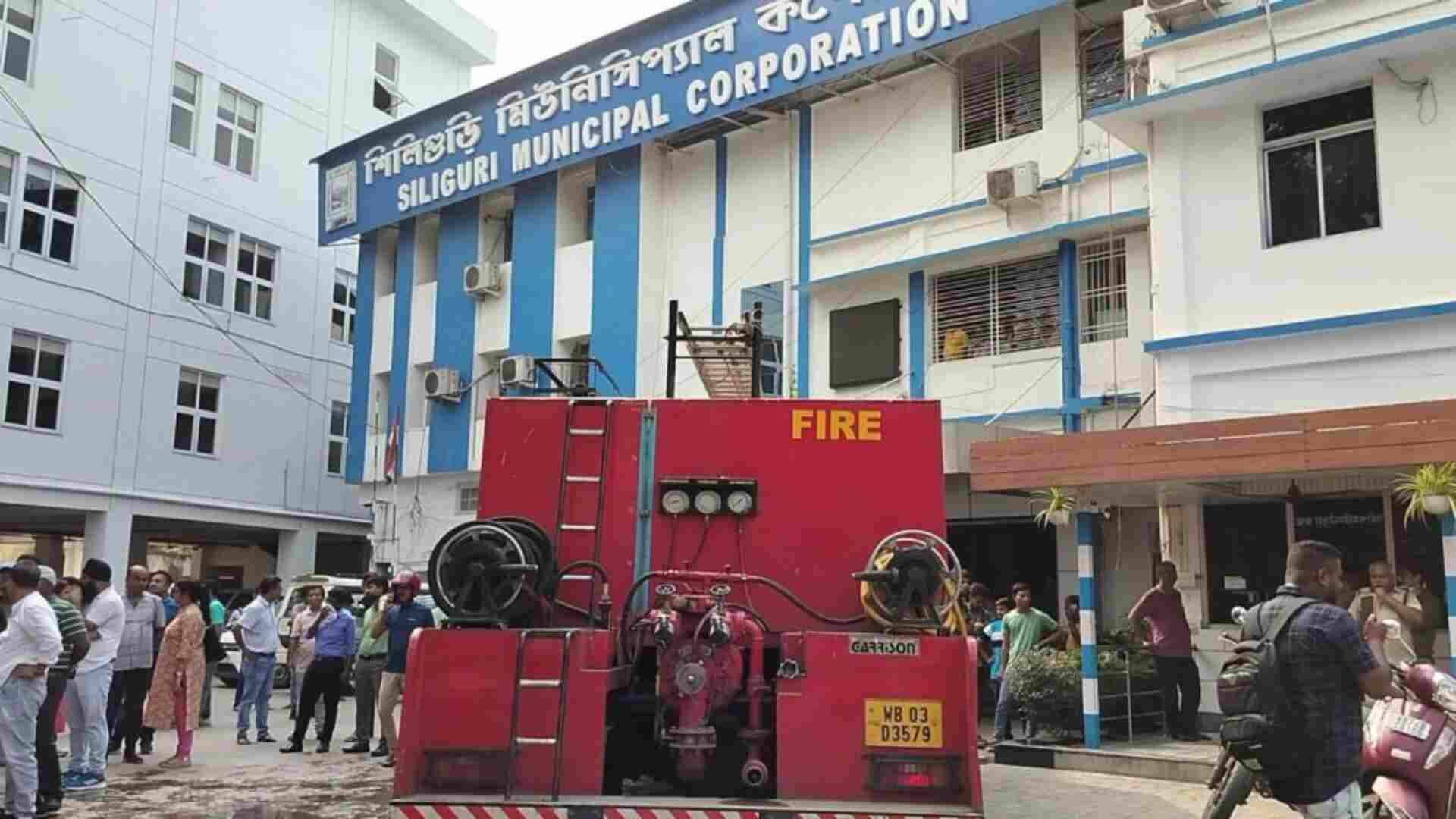 WB: Fire at Siliguri Municipal Corporation's Trade License Department