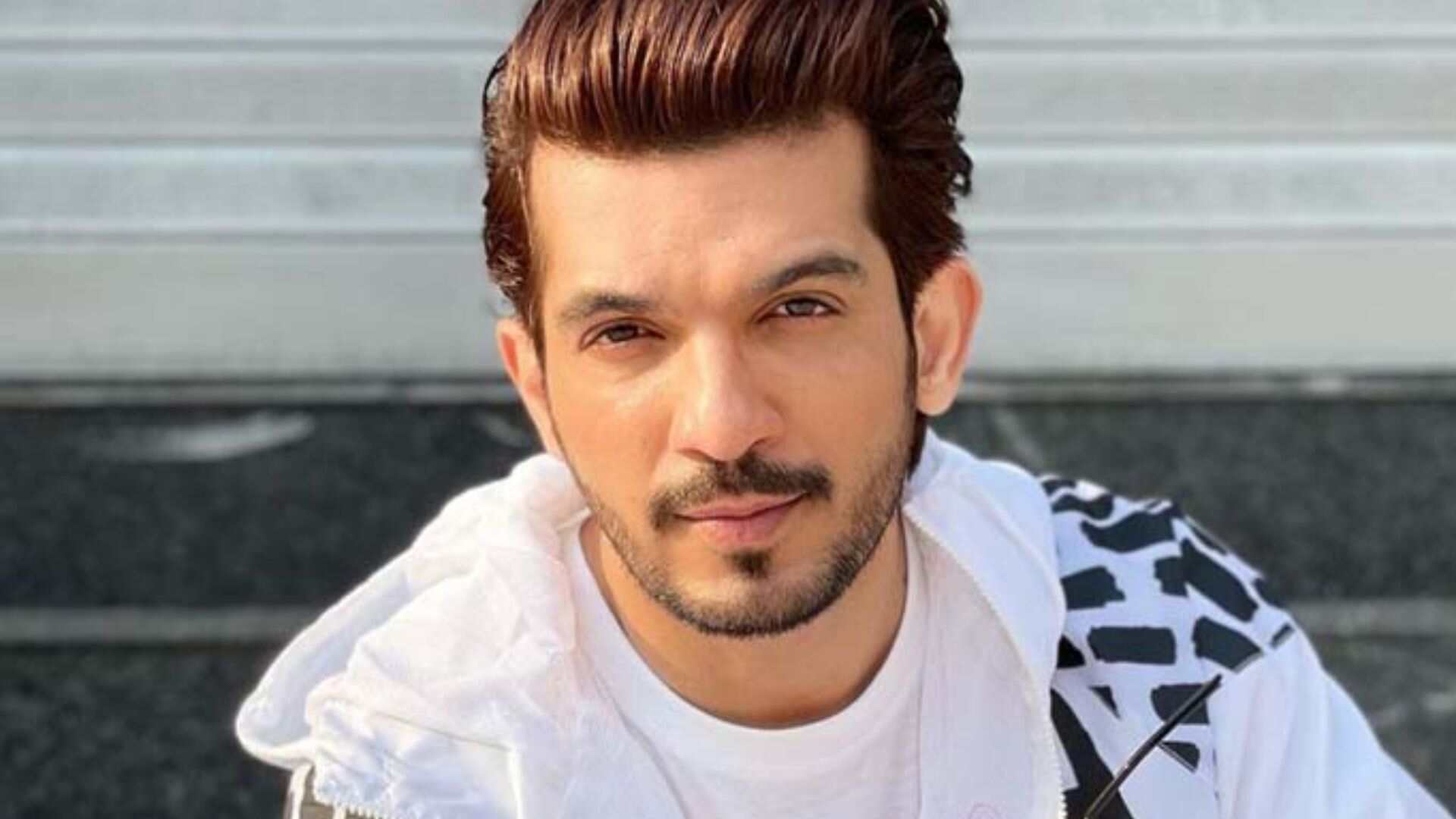 Arjun Bijlani Shares Cybercrime Ordeal, Urges Vigilance Online