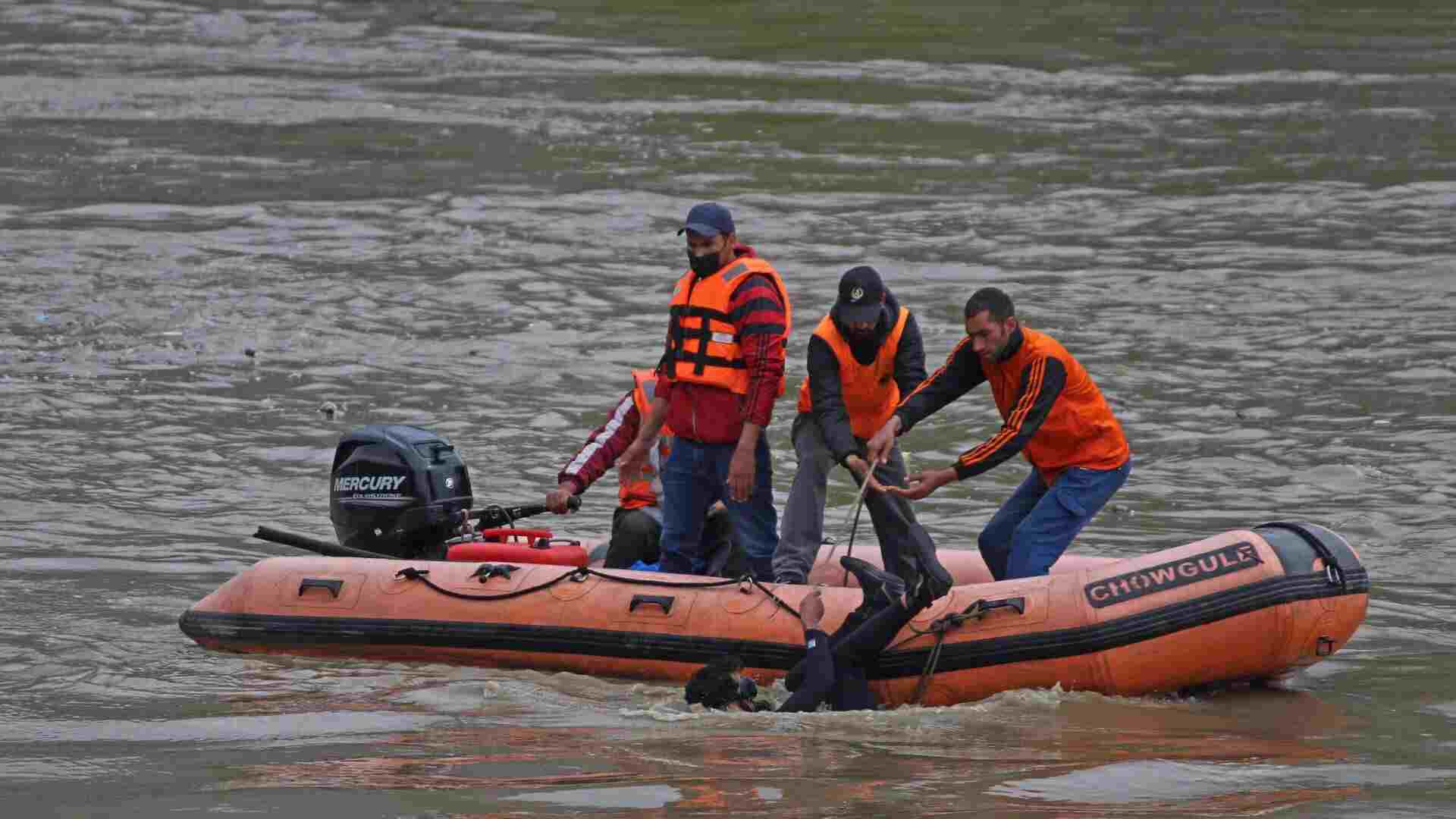 Bihar: Boat Carrying Farmers Capsizes In Ganga River, 2 Missing