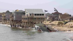 6th House Collapse Into Atlantic Ocean Along North Carolina’s Coast