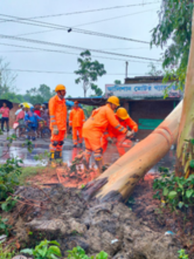 West Bengal Ravaged By The Intense Cyclone Ramal: Have A Look