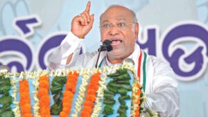 Kharge accuses PM Modi of running a ‘divisive campaign’