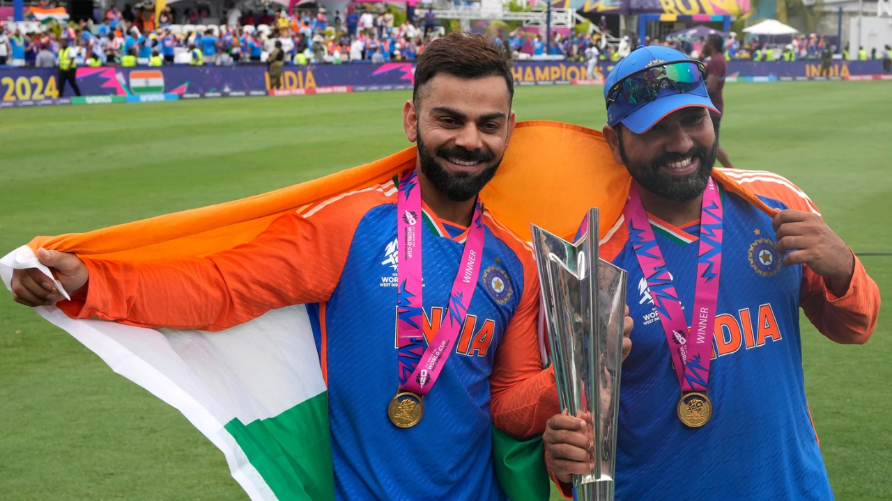 Pakistan Icons Salute Virat Kohli And Rohit Sharma 'This Is How You Retire In Glory'