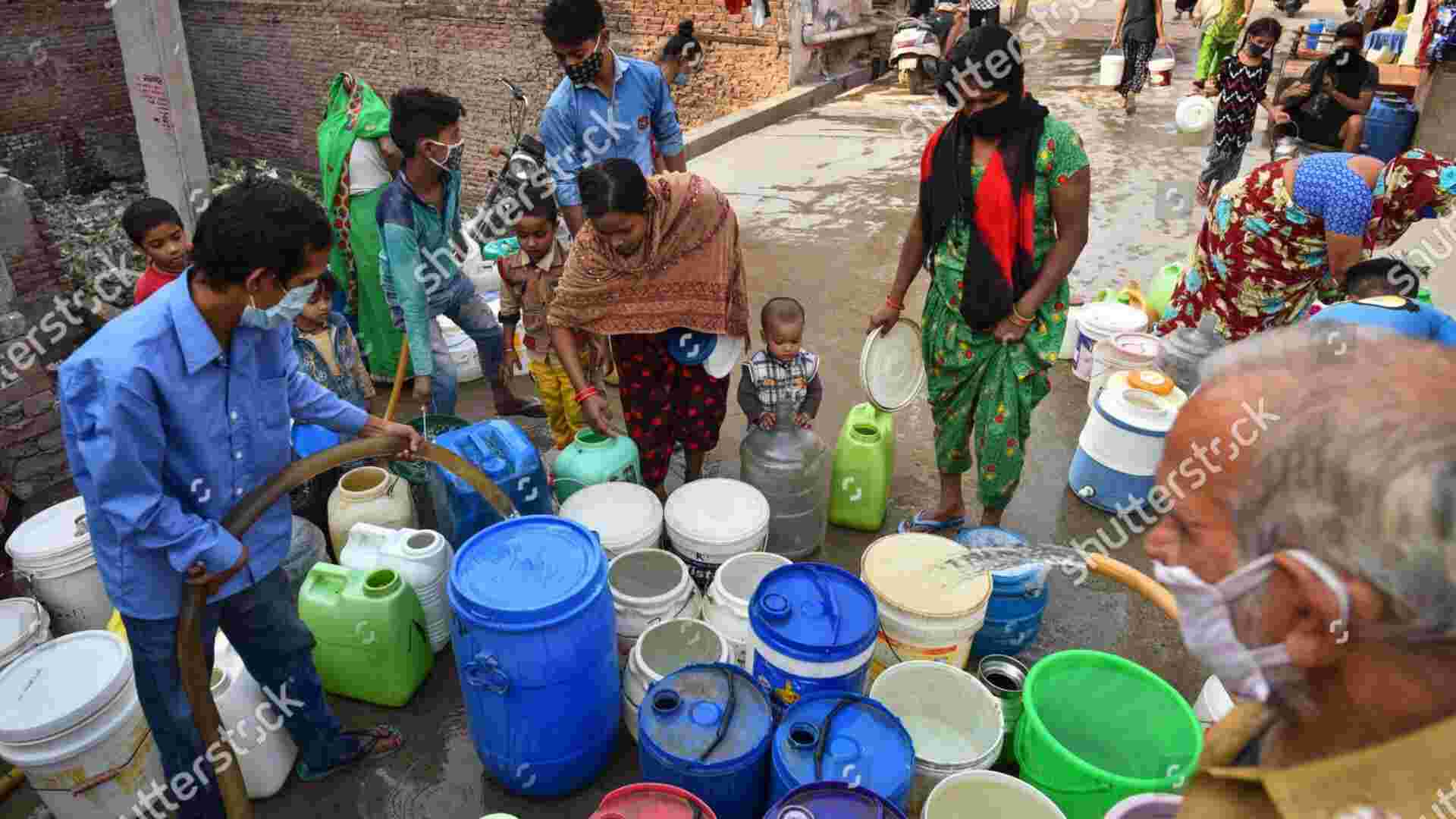 Water Pipeline Leak Causes Disruption In South Delhi